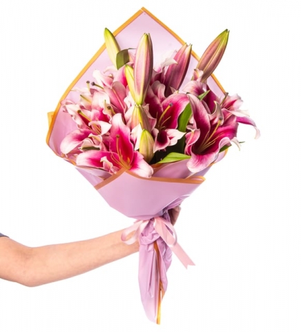 Pembe Lilyum Buketi